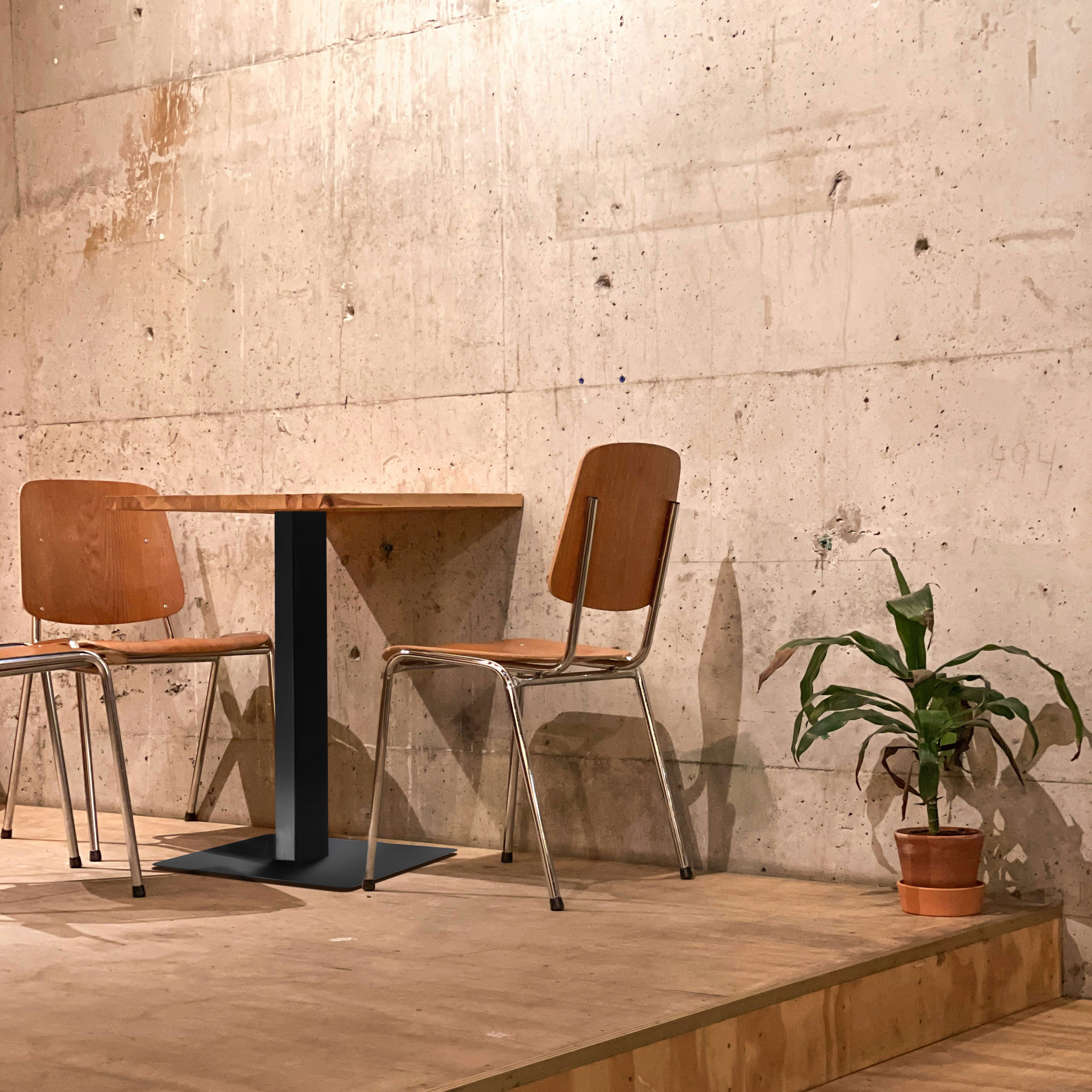 Struttura del tavolo da bistrot SINGLE-CORNER