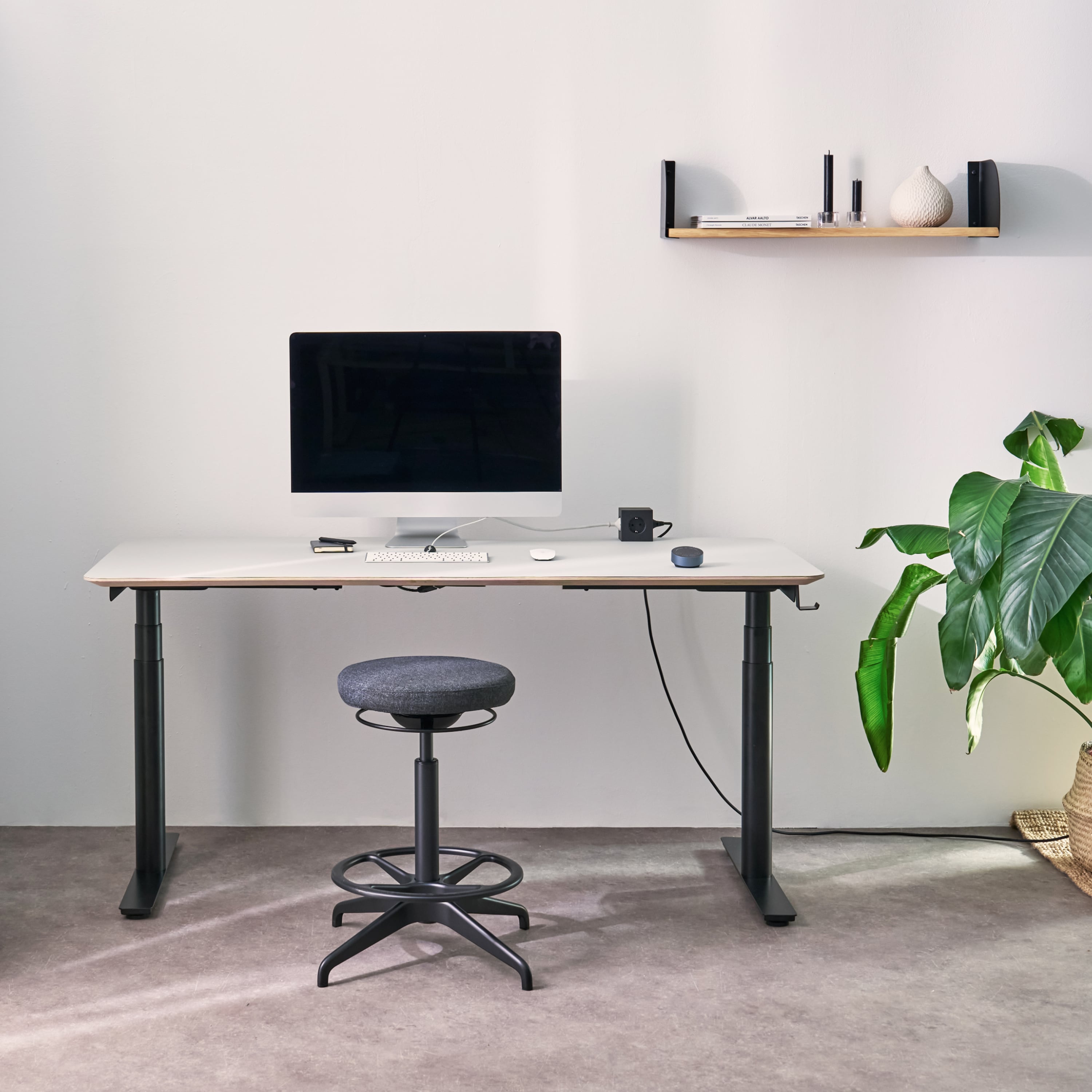 Højdejusterbart EXPERT RUND-bordstel