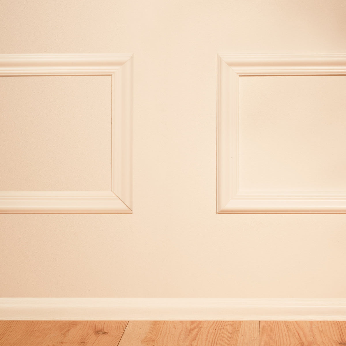 Cornice da parete Marie