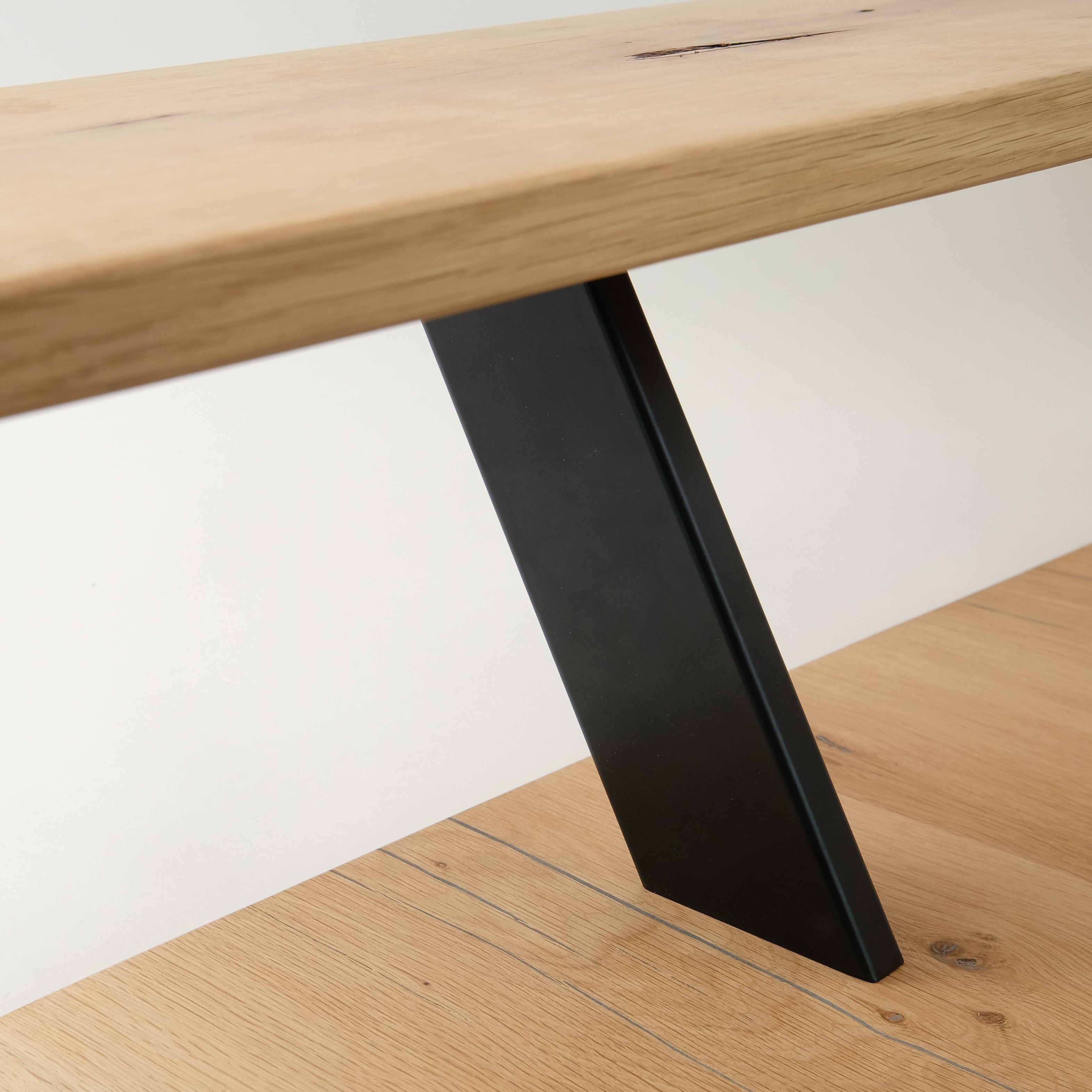 Sæt med 2 barkonsoller SCHRÄG