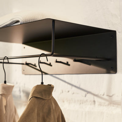 Gard clothes hanger