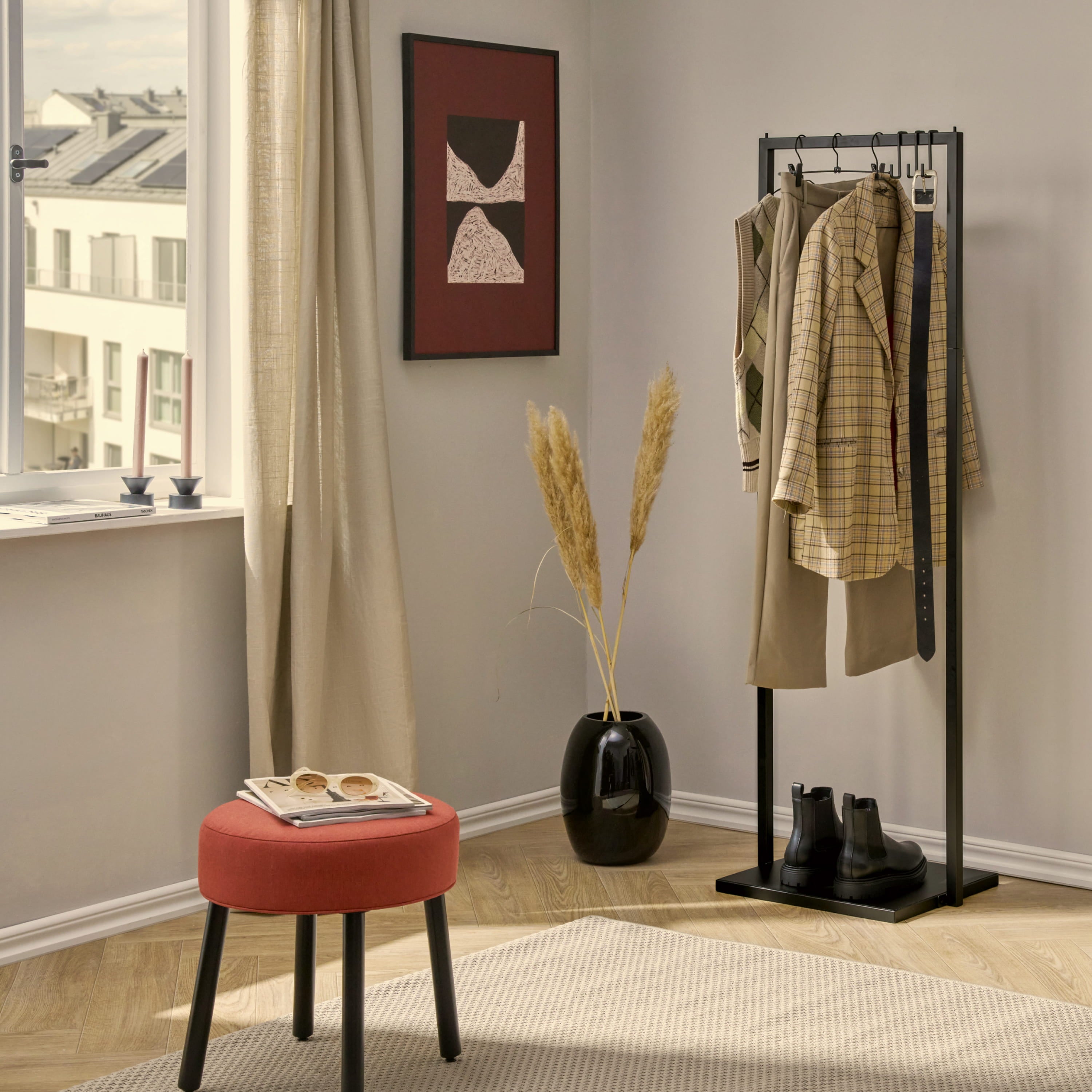 BASIS clothes rack