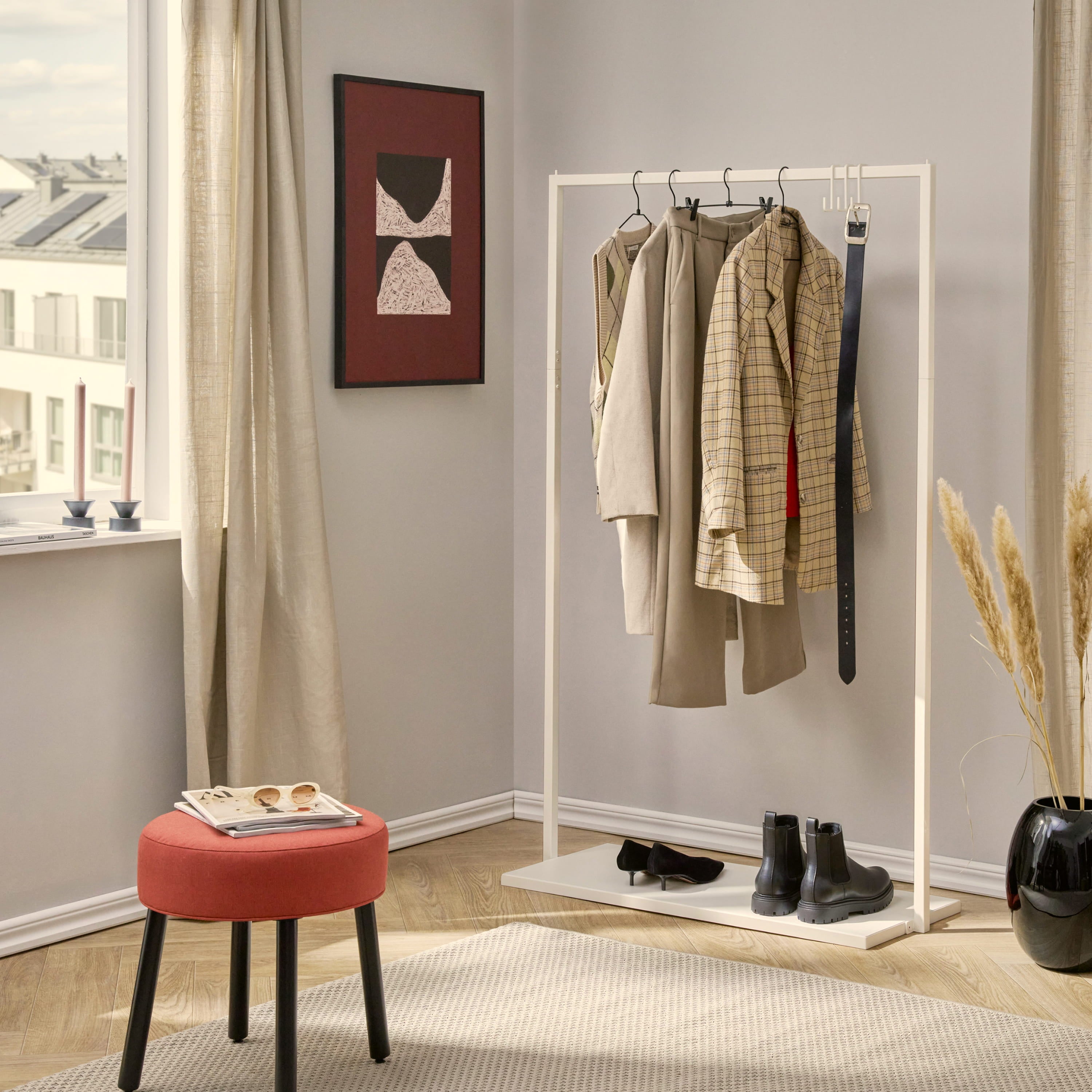 BASIS clothes rack