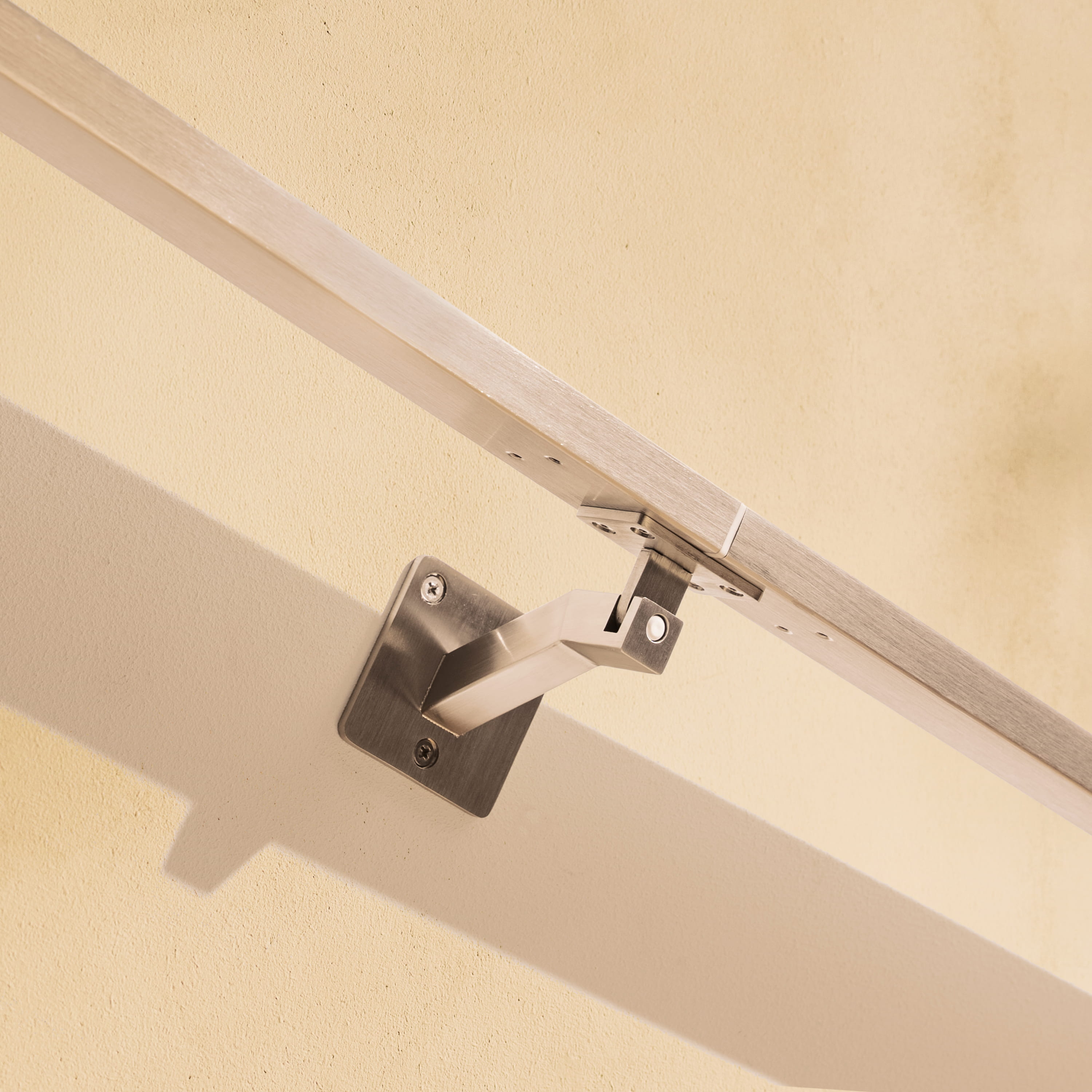 OBLONG handrail with FLEX
