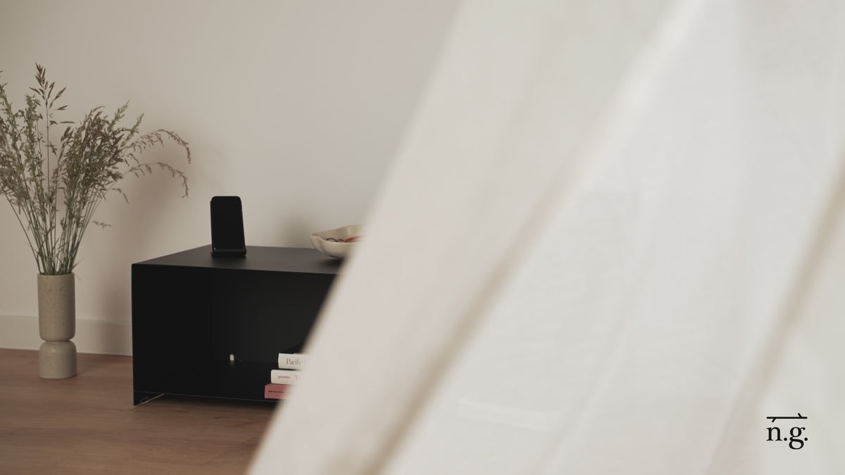 Indlæs video: CUBOID sengebordsskab