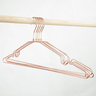 Gard clothes hanger